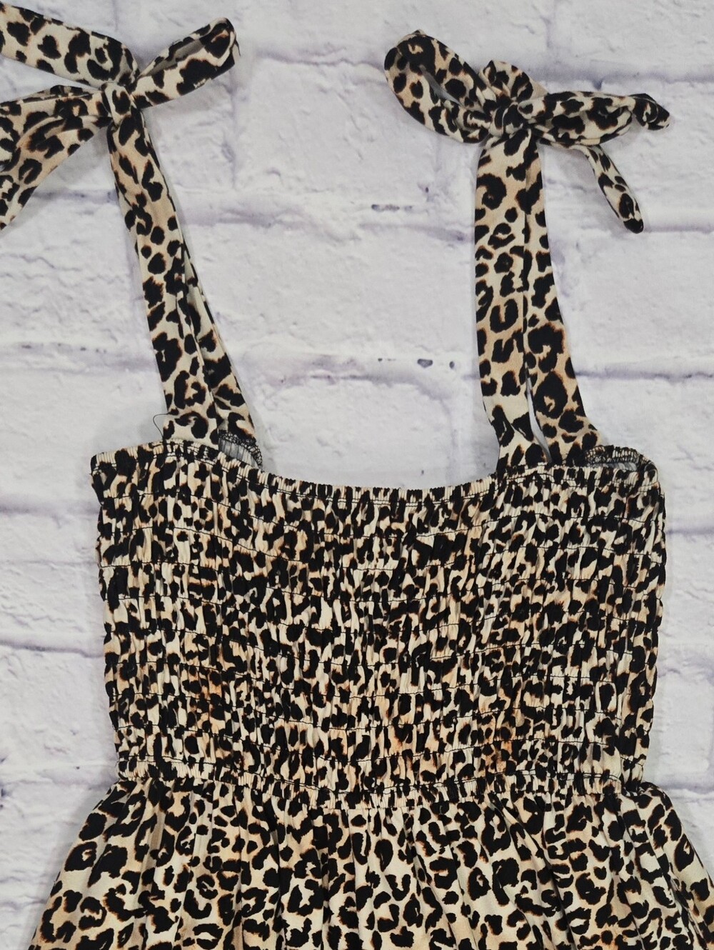 Urban Heritage Leopard Print Wide Leg Jumpsuit Tie Strap Size Large - Picture 7 of 10